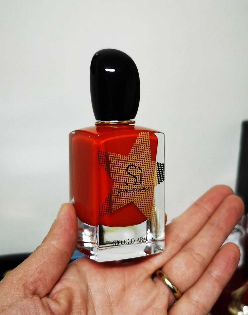 Sì Passione by Giorgio Armani (Special Edition) – 100% Original Unboxed