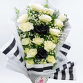 Bouquet of 15 White roses